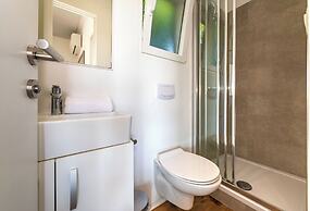 Villa Almond