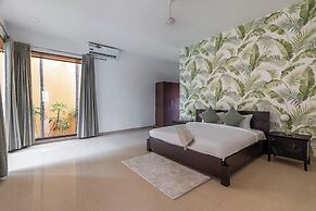 Truliv Villa Seraya