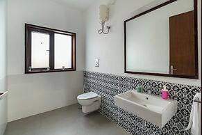 Truliv Villa Seraya