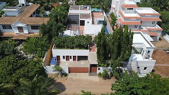 Truliv Villa Seraya