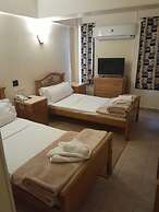 applicators hotel