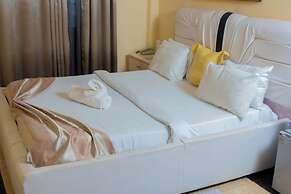 HOTEL LLAELL