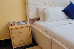 HOTEL LLAELL