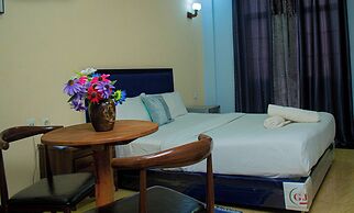 HOTEL LLAELL