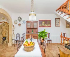 Charming Village Home & Pool