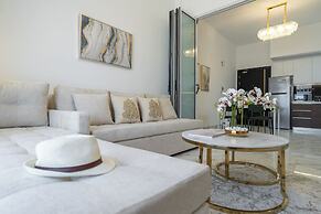 Elegance Olivz Residence by Danube