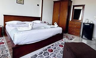 asser hotel pyramids
