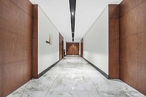 Silkhaus Rose Residency 36