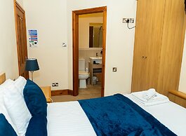 The George Hotel