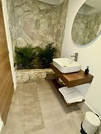Gardin home