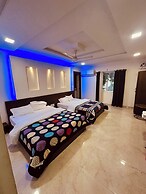 Taj Castle Homestay