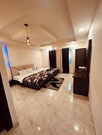Taj Castle Homestay