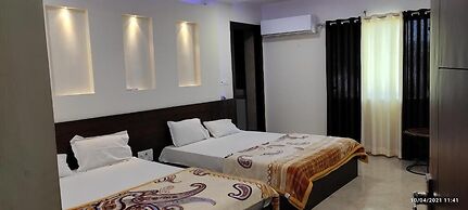 Taj Castle Homestay
