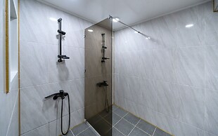 Ulsan Byeoldam Eunchae Pool Villa