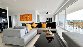 A26 - 2 Bdr Condo, Stunning Sea View, Karon Beach