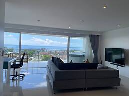 A26 - 2 Bdr Condo, Stunning Sea View, Karon Beach