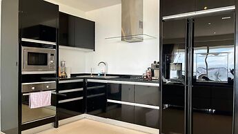 A26 - 2 Bdr Condo, Stunning Sea View, Karon Beach