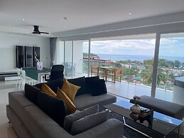 A26 - 2 Bdr Condo, Stunning Sea View, Karon Beach