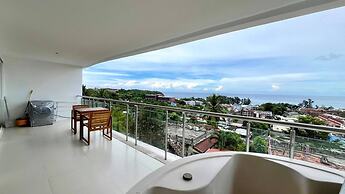 A26 - 2 Bdr Condo, Stunning Sea View, Karon Beach