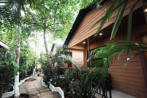Nasya Beachside Cottages