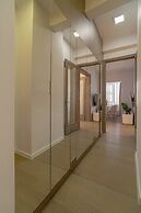 Top-Floor Romanian Athenae 2BR Apartment, Quiet City Views