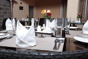 Sakinas Luxury Suites