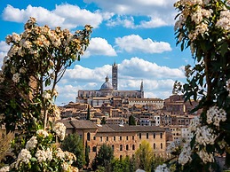 Cozy Tuscan Countryside Escape