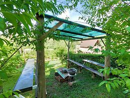 GJ TOUR and HOME STAY