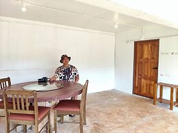 GJ TOUR and HOME STAY