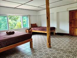 GJ TOUR and HOME STAY