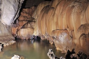 GJ TOUR and HOME STAY