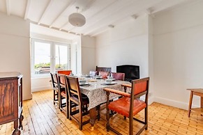 Host Stay Seaview