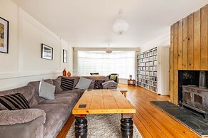 Host Stay Seaview
