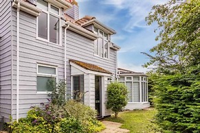 Host Stay Seaview
