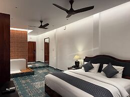Madras Chronicle Bay Resort & Spa