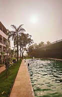 Madras Chronicle Bay Resort & Spa