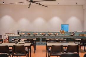 Madras Chronicle Bay Resort & Spa