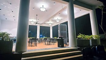 Madras Chronicle Bay Resort & Spa
