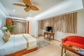 Madras Chronicle Bay Resort & Spa