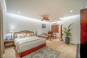 Madras Chronicle Bay Resort & Spa