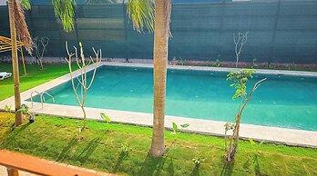 Madras Chronicle Bay Resort & Spa
