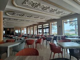 Vincci Helya Beach