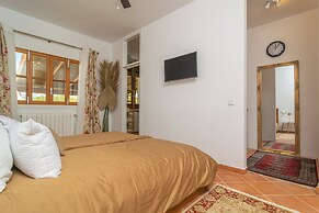 Finca Aria - Villa With Private Pool In Buger