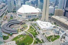 Royal York Suites