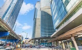 Royal York Suites