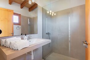 Es Regalo - Villa With Private Pool