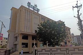 Sai Neem Tree Hotel