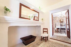 - House In