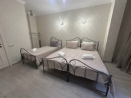 Silver 44 Hotel