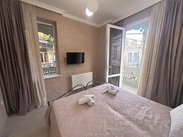 Silver 44 Hotel